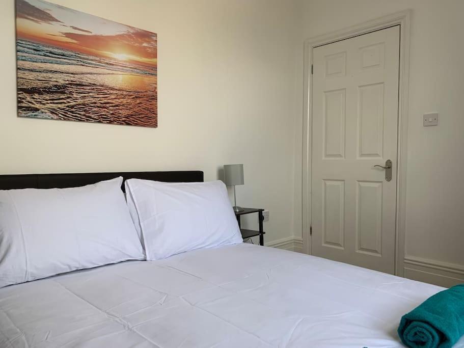 2 Double Bedroom Flat, Central Location Bristol Dış mekan fotoğraf
